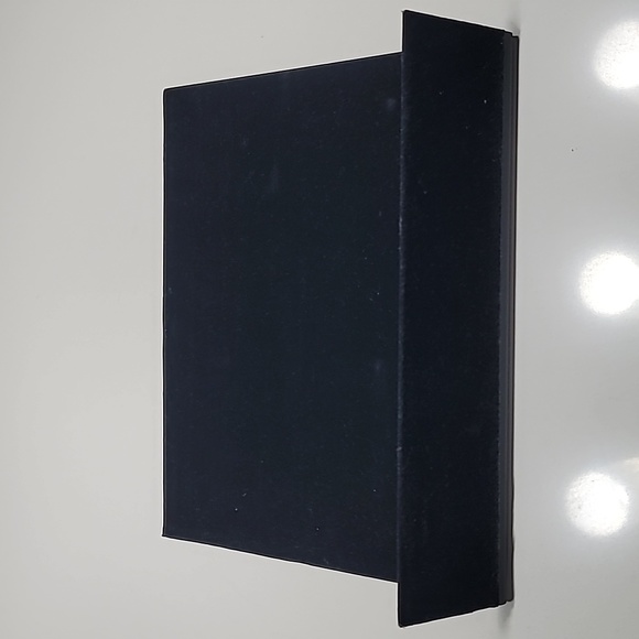 Magnetic Photo Frames with Stand - Picture 4 of 6